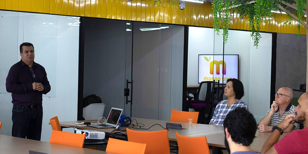 Coworking - Centro De Trabalho Compartilhado